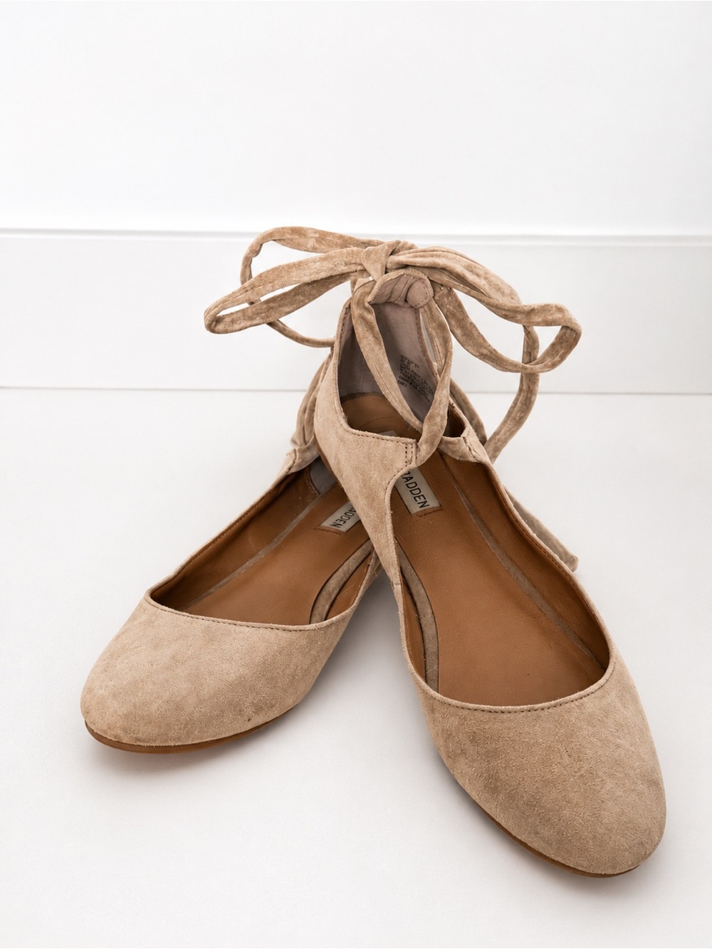 Steve Madden Taupe Suede Lace-Up Flats